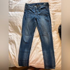 Women’s jeans
